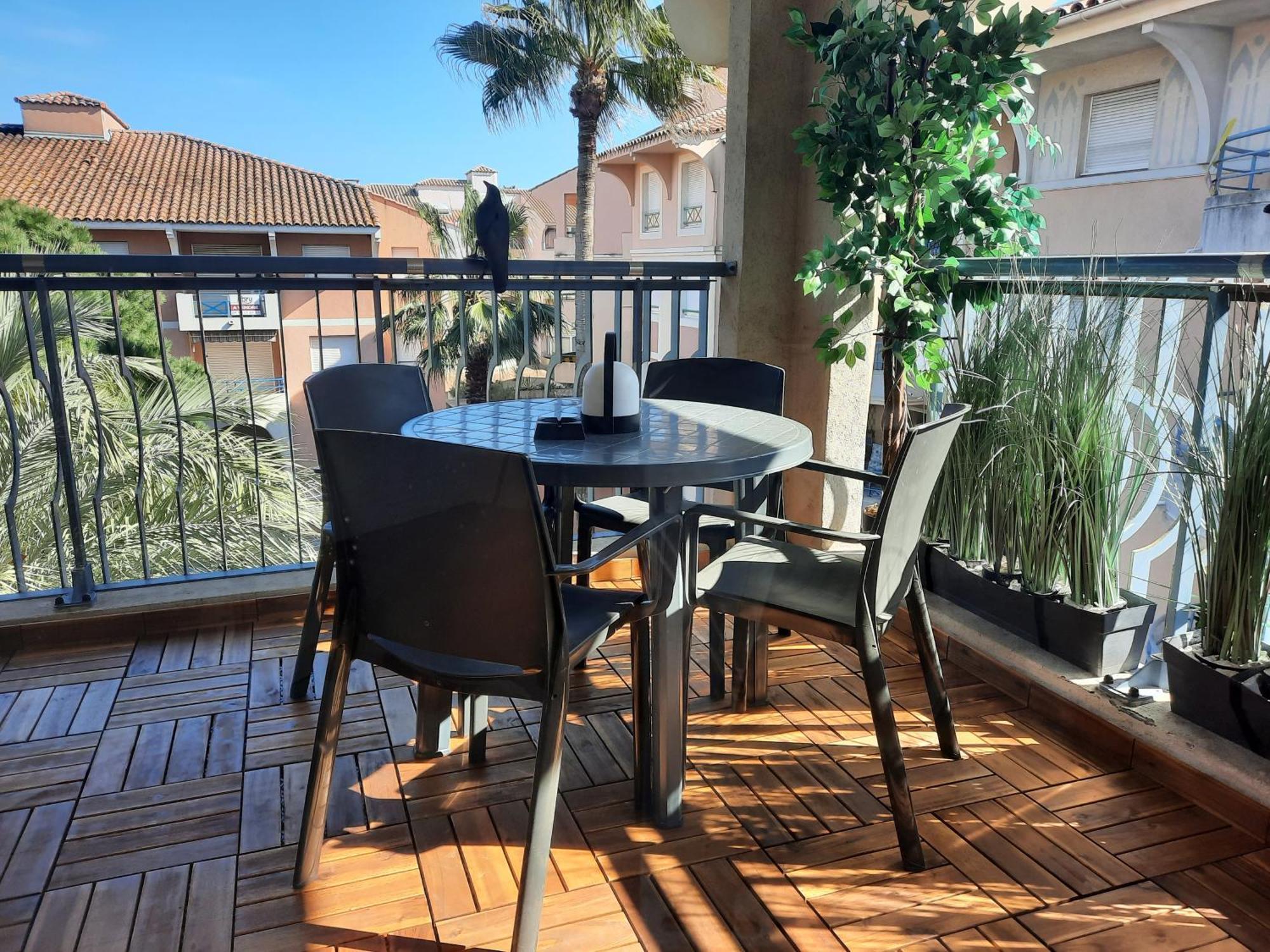 Appartamento Coeur Marina Climatise Terrasse Parking Fréjus Esterno foto